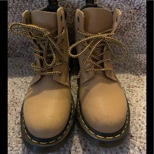 Dr. Marten boots
